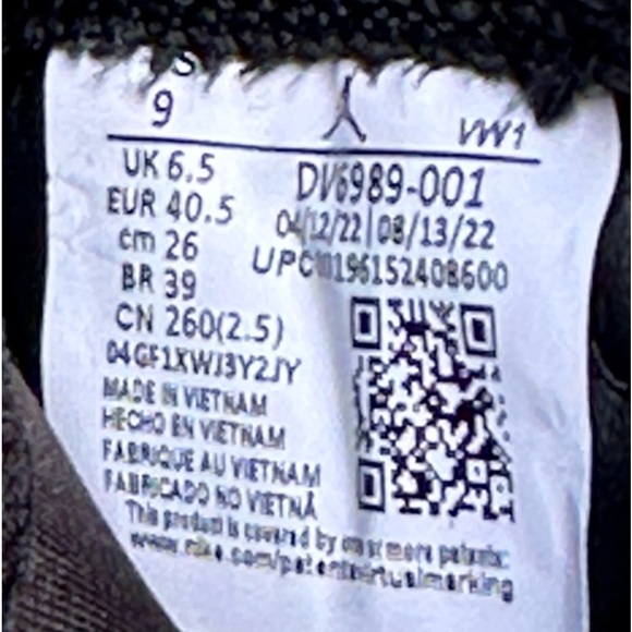 NEW Nike Air Jordan 12 Retro "A Ma Maniere" (Black / Burgundy Crush) - Picture 10 of 12